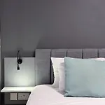 アパートホテル D' 4*