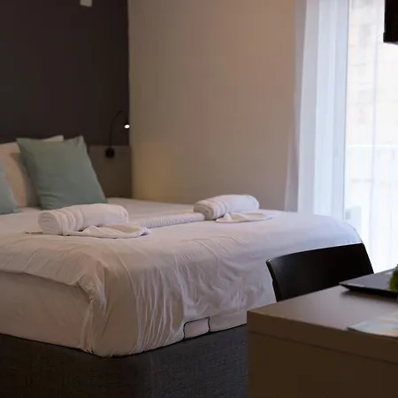 D' Aparthotel 4*